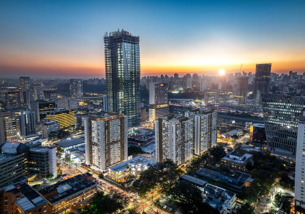 Apartamento de 2 dormitórios na Chácara Santo Antônio Zona Sul São Paulo com vaga sacada e lazer completo