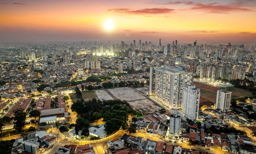 Apartamento de 1 e 2 dormitórios na Vila Carrão Zona Leste São Paulo com vaga sacada e lazer completo